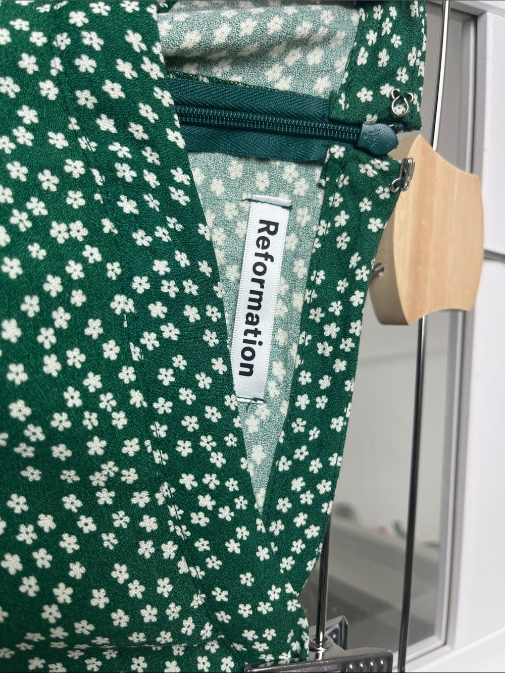 Reformation Green & White Midi Skirt - Picture 5 of 5